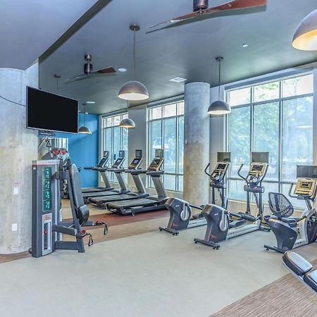 Penthouse Cool-Oasis-In-Houston-Rental Car Available-View-Great-Sleep Zewnętrze zdjęcie