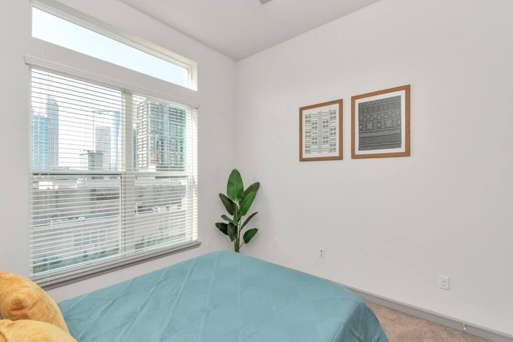 Penthouse Cool-Oasis-In-Houston-Rental Car Available-View-Great-Sleep Zewnętrze zdjęcie